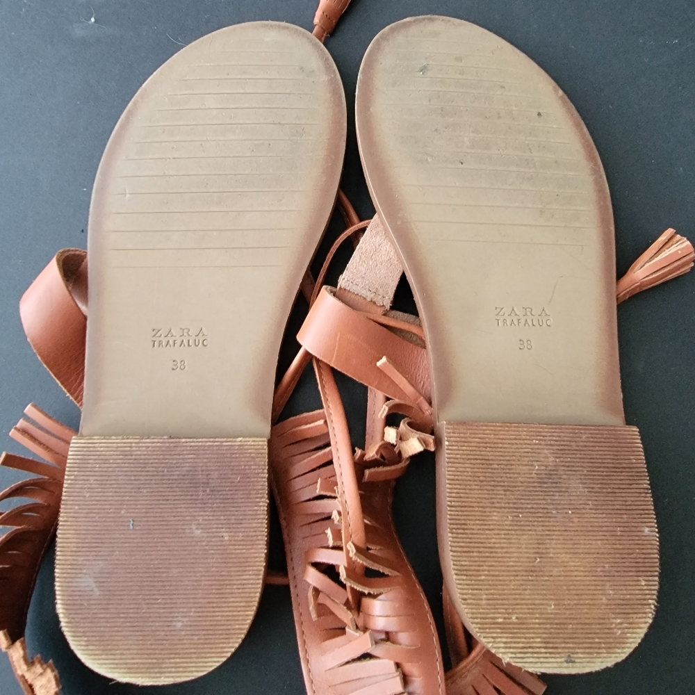 Sandals - Picture 3 of 3